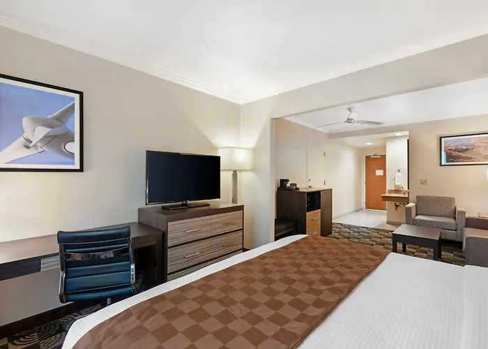 Best Western Plus Country Park Hotel